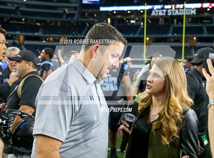 Thumbnail 2 in Shadow Creek vs. Ryan (UIL 5A Division 1 Final) photogallery.