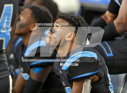 Thumbnail 3 in Shadow Creek vs. Ryan (UIL 5A Division 1 Final) photogallery.
