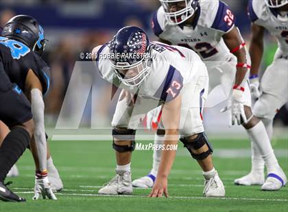 Thumbnail 1 in Shadow Creek vs. Ryan (UIL 5A Division 1 Final) photogallery.