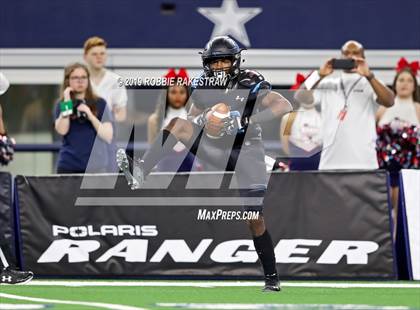 Thumbnail 1 in Shadow Creek vs. Ryan (UIL 5A Division 1 Final) photogallery.