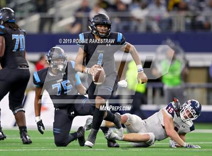 Thumbnail 2 in Shadow Creek vs. Ryan (UIL 5A Division 1 Final) photogallery.