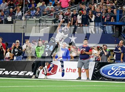Thumbnail 2 in Shadow Creek vs. Ryan (UIL 5A Division 1 Final) photogallery.