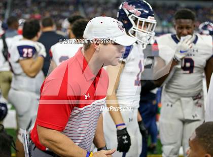 Thumbnail 3 in Shadow Creek vs. Ryan (UIL 5A Division 1 Final) photogallery.