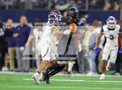 Thumbnail 3 in Shadow Creek vs. Ryan (UIL 5A Division 1 Final) photogallery.