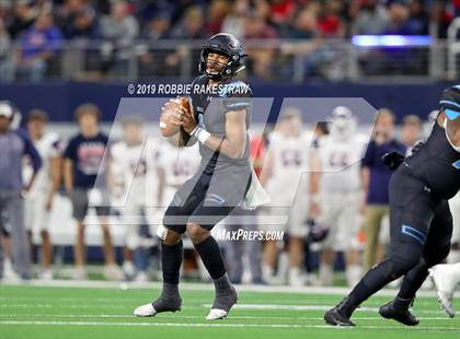 Thumbnail 2 in Shadow Creek vs. Ryan (UIL 5A Division 1 Final) photogallery.