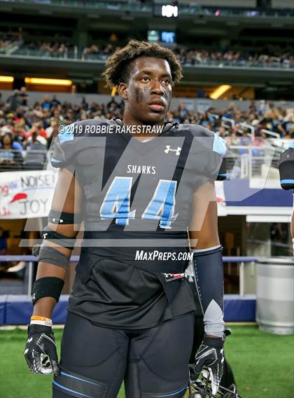 Thumbnail 1 in Shadow Creek vs. Ryan (UIL 5A Division 1 Final) photogallery.
