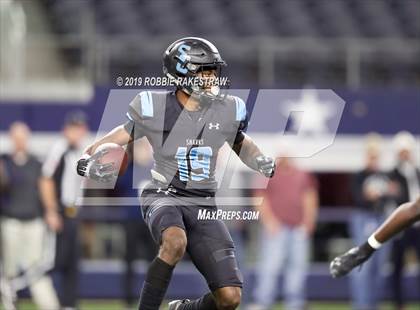 Thumbnail 3 in Shadow Creek vs. Ryan (UIL 5A Division 1 Final) photogallery.
