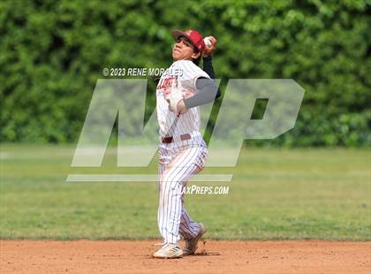 Thumbnail 2 in Bonita vs Arcadia (CIF SS Div 1 Round 1 Playoff) photogallery.
