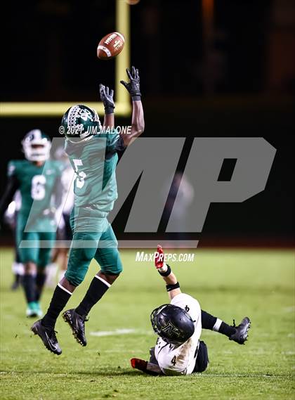 Thumbnail 3 in Northview @ Sacred Heart Cathedral Preparatory (CIFState 4-A Championship) photogallery.