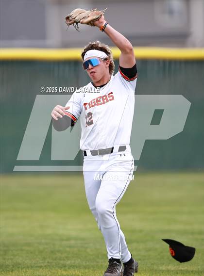 Thumbnail 2 in Pueblo East @ Grand Junction (CHSAA 4A Regionals Round 1) photogallery.