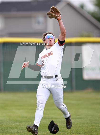 Thumbnail 1 in Pueblo East @ Grand Junction (CHSAA 4A Regionals Round 1) photogallery.