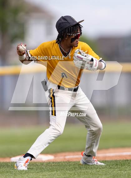 Thumbnail 2 in Pueblo East @ Grand Junction (CHSAA 4A Regionals Round 1) photogallery.