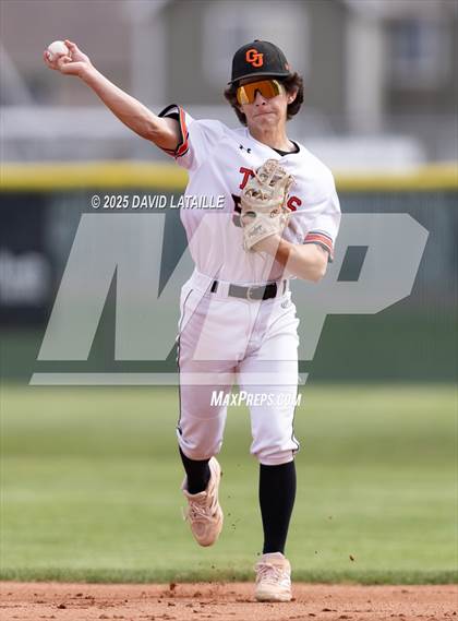 Thumbnail 3 in Pueblo East @ Grand Junction (CHSAA 4A Regionals Round 1) photogallery.