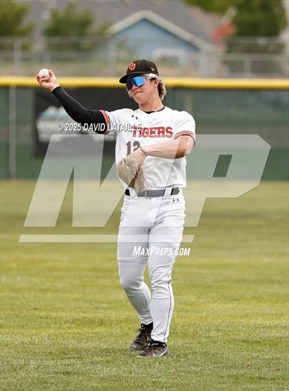 Thumbnail 3 in Pueblo East @ Grand Junction (CHSAA 4A Regionals Round 1) photogallery.