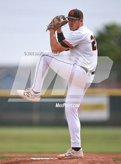 Thumbnail 2 in Pueblo East @ Grand Junction (CHSAA 4A Regionals Round 1) photogallery.