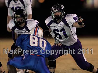 Thumbnail 2 in West Memphis vs. Fayetteville (AAA 7A Quarterfinal) photogallery.