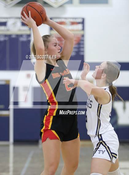 Thumbnail 1 in Big Walnut @ Teays Valley photogallery.