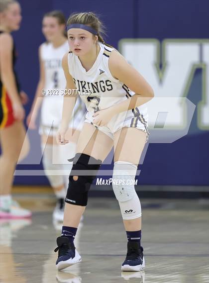 Thumbnail 1 in Big Walnut @ Teays Valley photogallery.