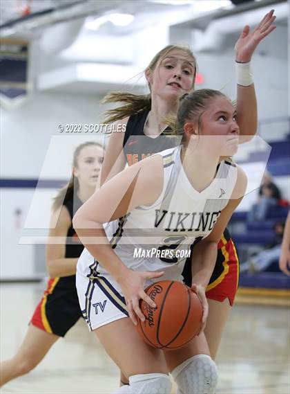 Thumbnail 2 in Big Walnut @ Teays Valley photogallery.