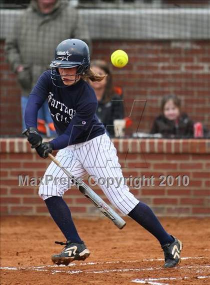 Thumbnail 3 in Gibbs vs Farragut photogallery.