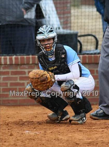 Thumbnail 1 in Gibbs vs Farragut photogallery.