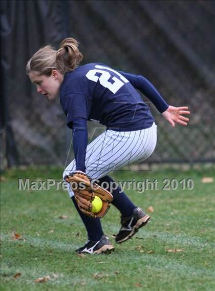Thumbnail 3 in Gibbs vs Farragut photogallery.
