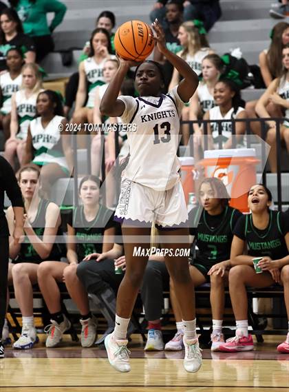 Thumbnail 2 in Myers Park @ Ardrey Kell photogallery.