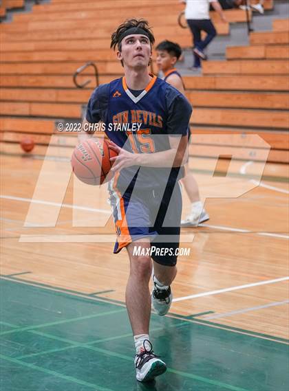 Thumbnail 2 in Central Bucks East vs South Delta (Cactus Jam Tournament) photogallery.