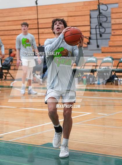 Thumbnail 1 in Central Bucks East vs South Delta (Cactus Jam Tournament) photogallery.