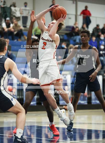 Thumbnail 3 in Bemidji vs. Moorhead photogallery.