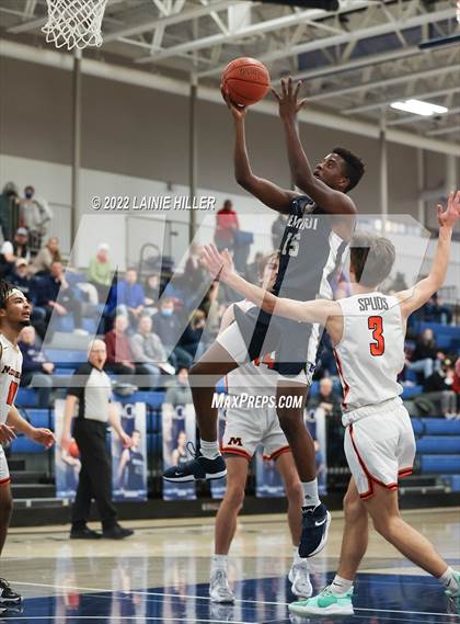 Thumbnail 3 in Bemidji vs. Moorhead photogallery.