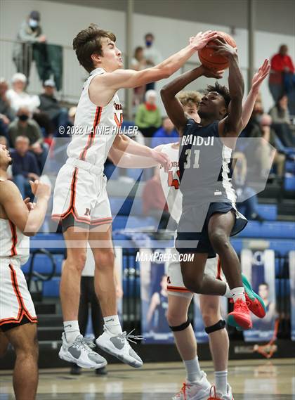 Thumbnail 2 in Bemidji vs. Moorhead photogallery.