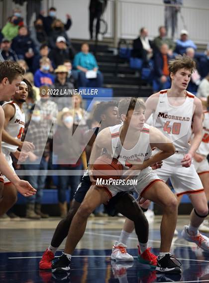 Thumbnail 3 in Bemidji vs. Moorhead photogallery.