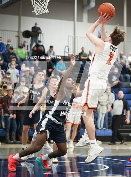 Thumbnail 2 in Bemidji vs. Moorhead photogallery.