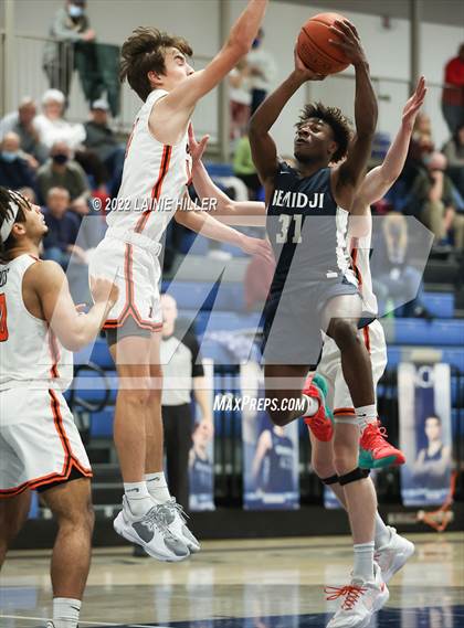 Thumbnail 1 in Bemidji vs. Moorhead photogallery.