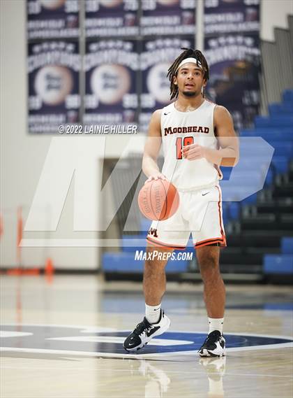 Thumbnail 1 in Bemidji vs. Moorhead photogallery.