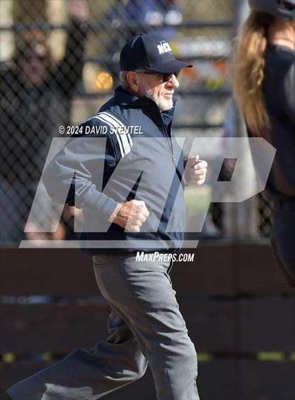 Thumbnail 1 in Roseville vs. Oakmont (Stephanie LeDoux Tournament) photogallery.