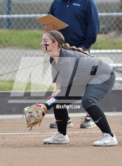 Thumbnail 3 in Roseville vs. Oakmont (Stephanie LeDoux Tournament) photogallery.