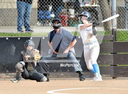 Thumbnail 1 in Roseville vs. Oakmont (Stephanie LeDoux Tournament) photogallery.