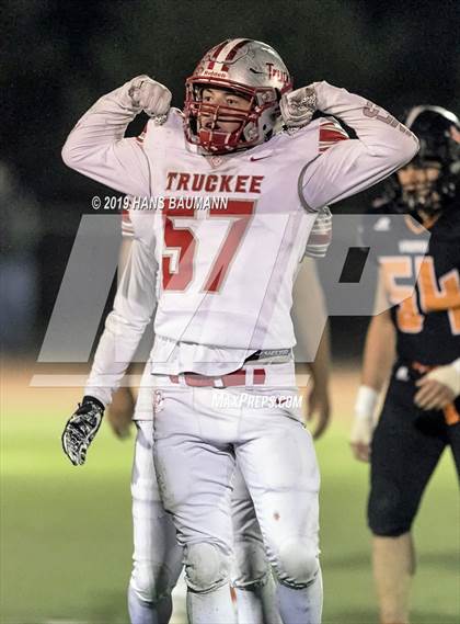 Thumbnail 3 in Fernley vs. Truckee  (NIAA 3A Northern Semifinal) photogallery.