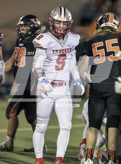 Thumbnail 1 in Fernley vs. Truckee  (NIAA 3A Northern Semifinal) photogallery.