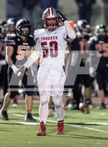 Thumbnail 1 in Fernley vs. Truckee  (NIAA 3A Northern Semifinal) photogallery.