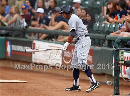 Thumbnail 3 in McNeil vs. Bryan (UIL 5A Regional Semifinal) photogallery.