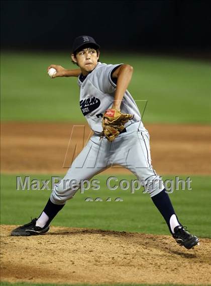 Thumbnail 1 in McNeil vs. Bryan (UIL 5A Regional Semifinal) photogallery.