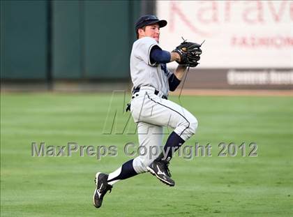 Thumbnail 3 in McNeil vs. Bryan (UIL 5A Regional Semifinal) photogallery.