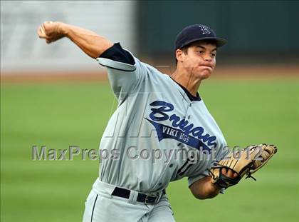Thumbnail 3 in McNeil vs. Bryan (UIL 5A Regional Semifinal) photogallery.