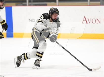 Thumbnail 2 in Westminster @ Avon Old Farms Varsity B photogallery.