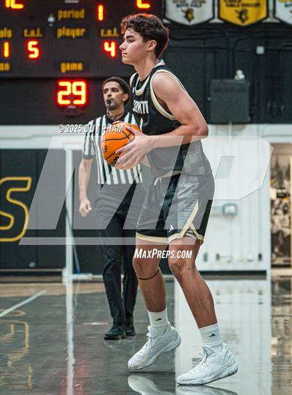 Thumbnail 2 in Damien vs. Servite photogallery.