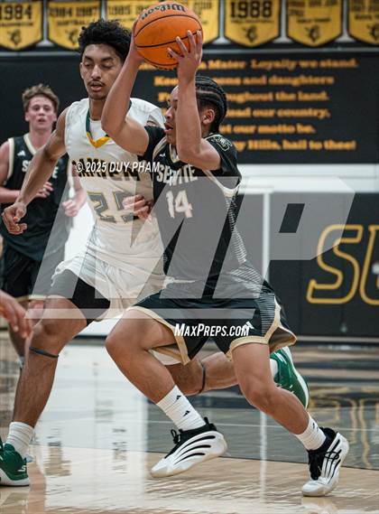 Thumbnail 2 in Damien vs. Servite photogallery.