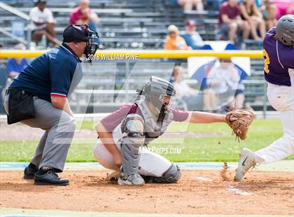 Thumbnail 1 in Warwick vs Kingston (Section 9 Class AA Final) photogallery.